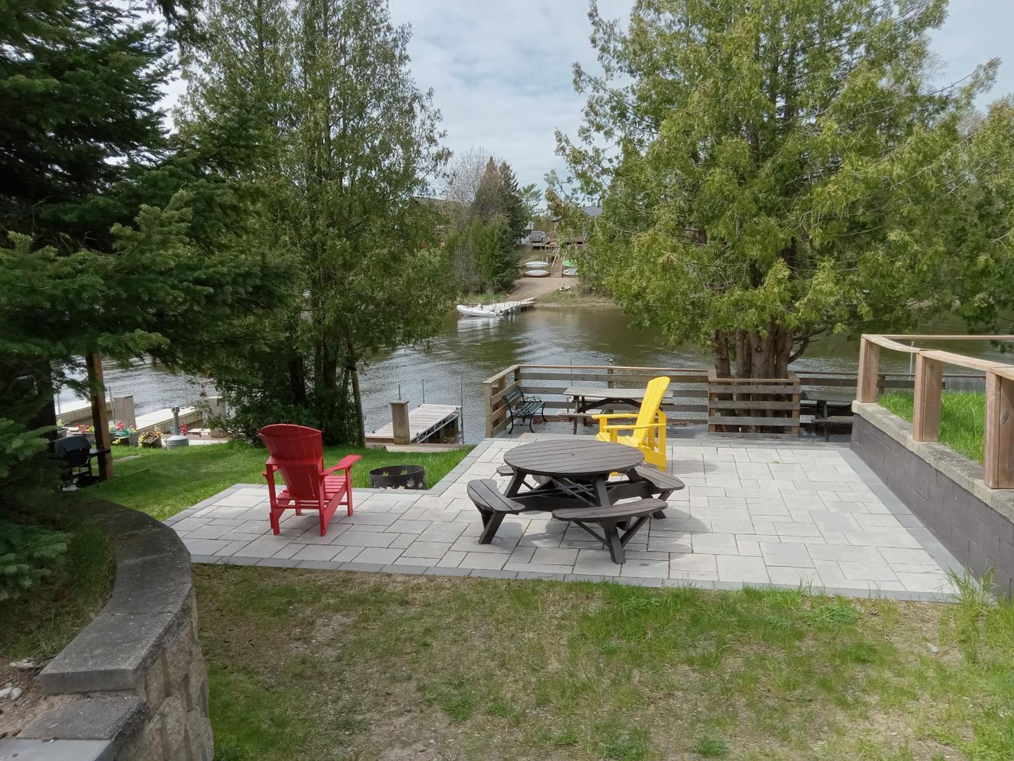 Sauble River Marina And Lodge Resort Sauble Beach Eksteriør bilde
